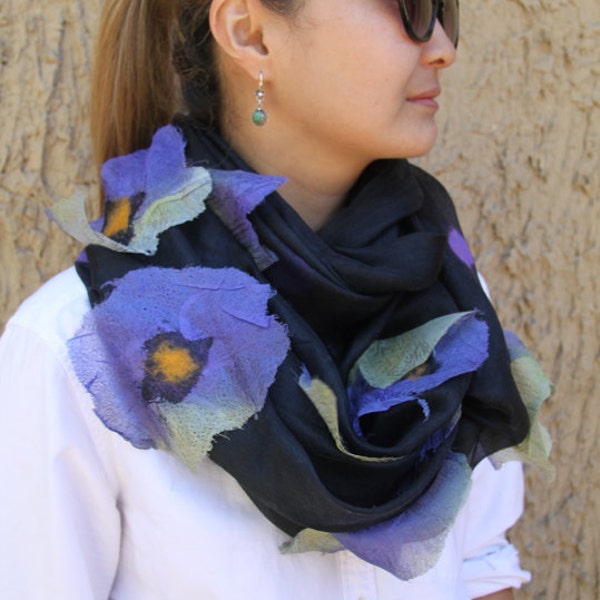 MAKAJAN Silk Viola Nuno Felt Scarf par Aidai Akbara / Turban / Head wrap/ Summer