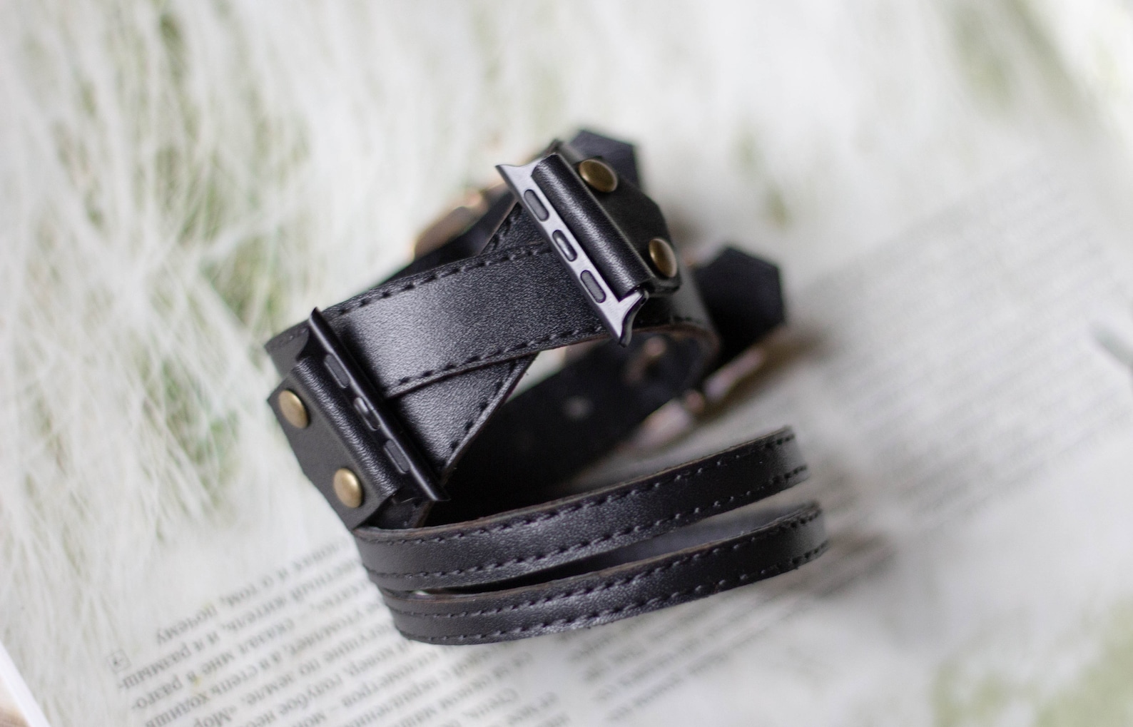 louis vuitton watch band samsung