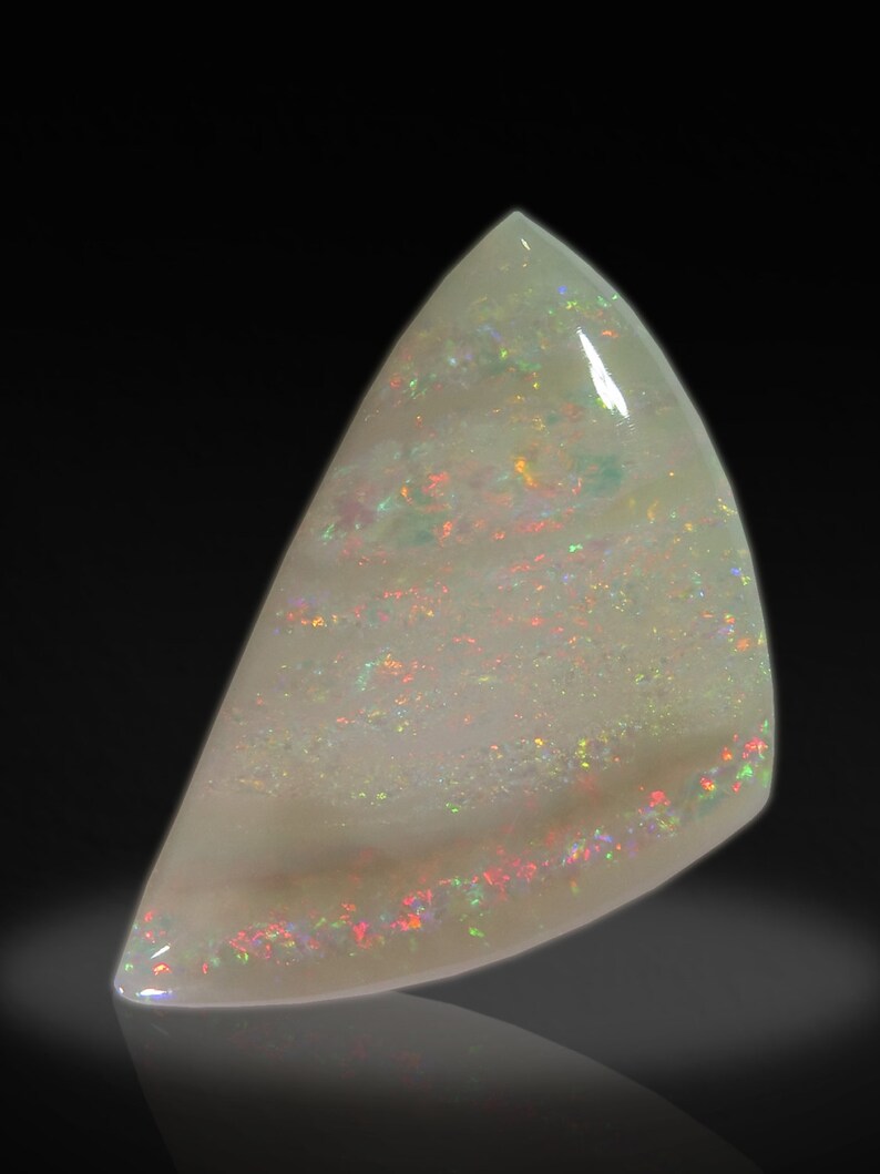 13.5 Carat Coober Pedy Semi Crystal Opal Cabochon With Pastel - Etsy