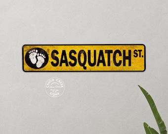 Sasquatch Street Sign Big Foot Decor Area Yeti North American Ape Funny Wall Art Forest Camping 104182001060