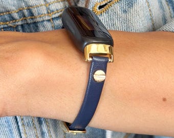 Slim Marine-Blau Leder Fitbit Luxe Band Gold Akzent verstellbare Armband