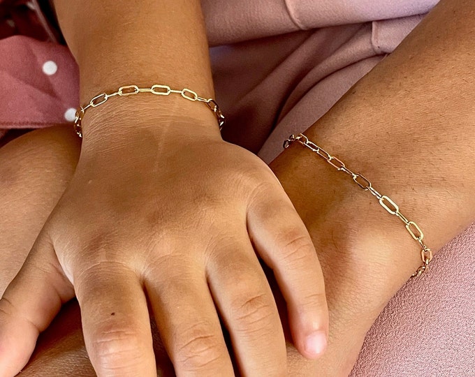 Matching Bracelets - 14K Gold Fillet Paperclip Chain - Mommy and Me Jewelry Set - Perfect Mama & Daughter Gift for Back To School