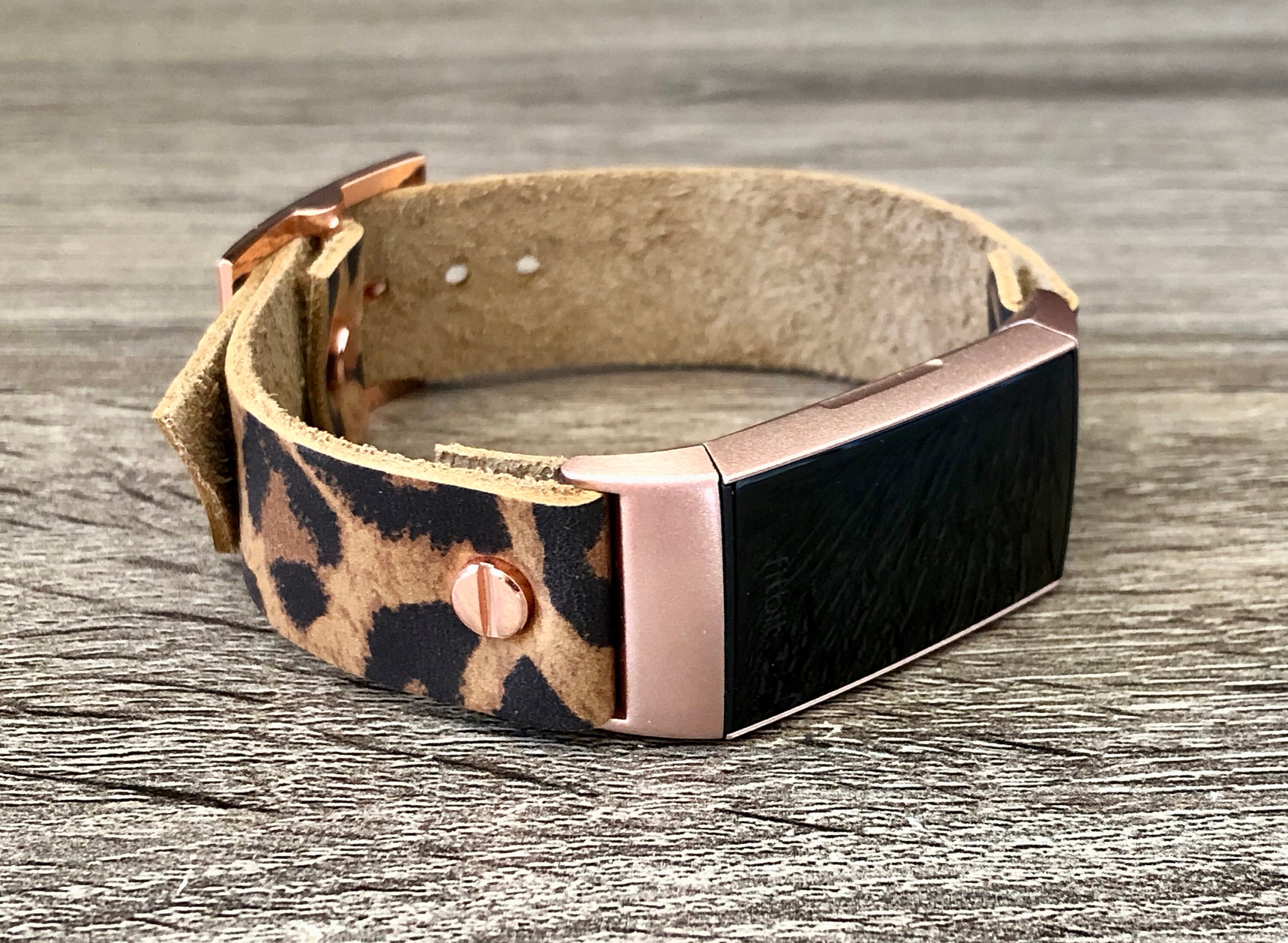 fitbit leopard print strap