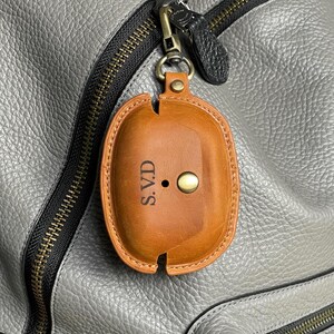Personalized Leather Sony WF-1000XM5 Earbuds Case: Handmade Shockproof Clip image 2