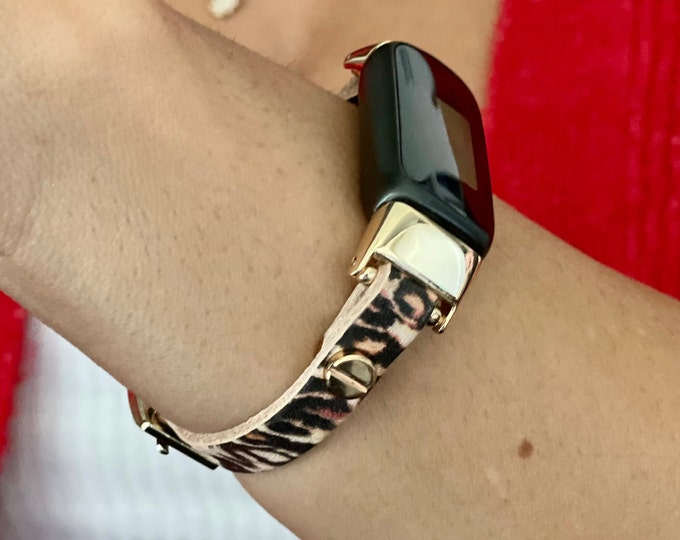 Leopard Print Leather & Gold Fitbit Luxe Band, Slim Fitbit Luxe Bracelet,  Fitbit Luxe Armband, Women Fitbit Luxe Bands, Classy Elegant Band