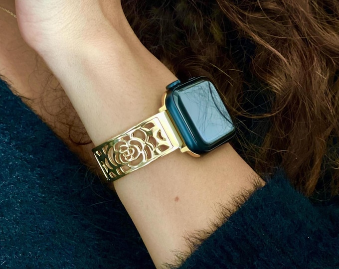 Women Apple Watch Gold Band 38mm 40mm 41mm 42mm 44mm 45mm 46mm Ultra Luxury iWatch Bracelet with Charm