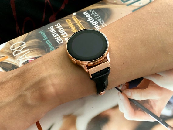 galaxy watch active woman