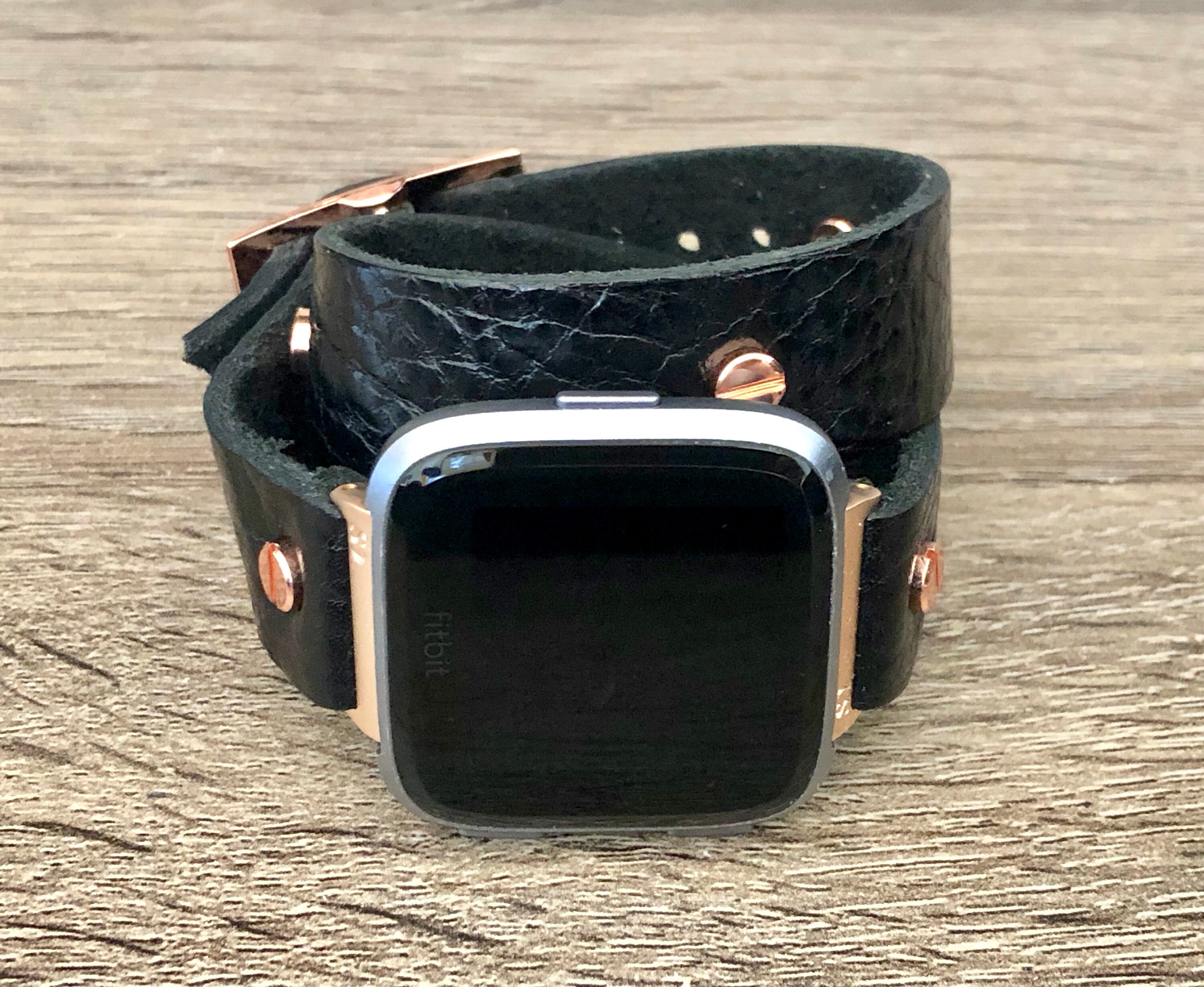 fitbit versa 2 rose gold with black band