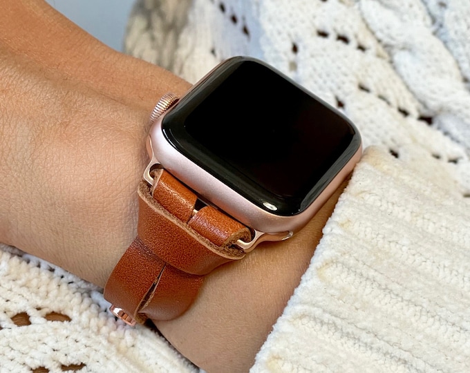 Slim Apple Watch Band for Women 9/8/7/SE Series, Rose Gold & Light Brown Leather iWatch Strap Bracelet, 38mm 40mm 41mm 42mm 44mm 45mm