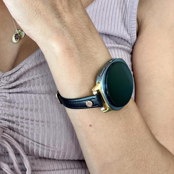 Galaxy Watch 8 Leather Band: Slim Black Adjustable Bracelet  display picture 1