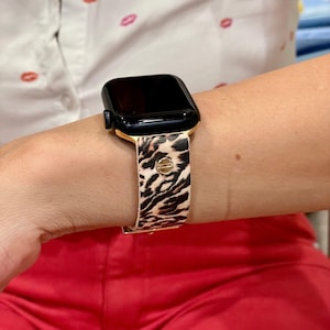 Feminine Apple Watch Band Leopard Print Smartwatch Strap 42mm 46mm 41mm 40mm 44mm 45mm 38mm Ultra 2 Bracelet, Custom Apple Watch Band