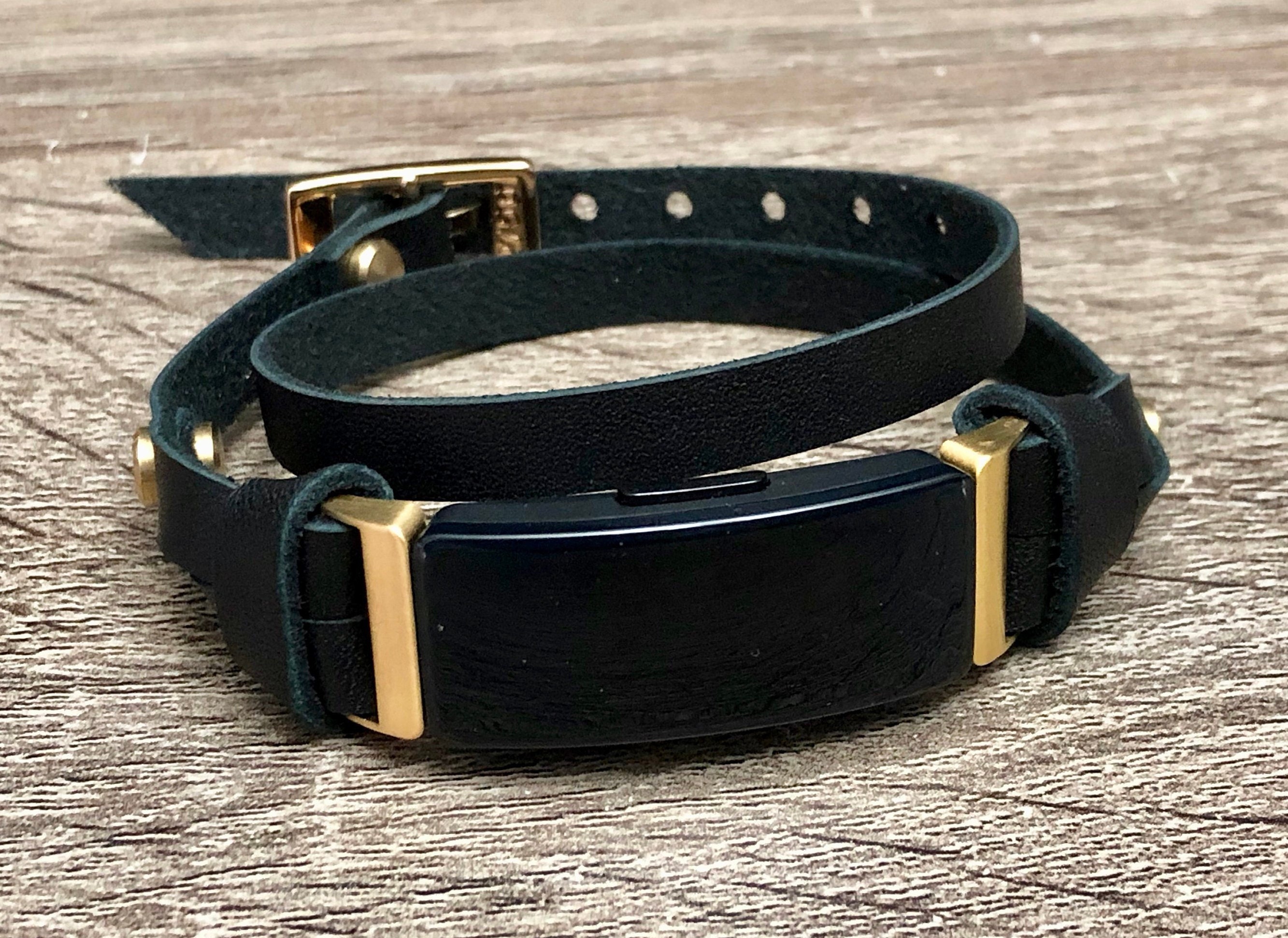 fitbit inspire gold