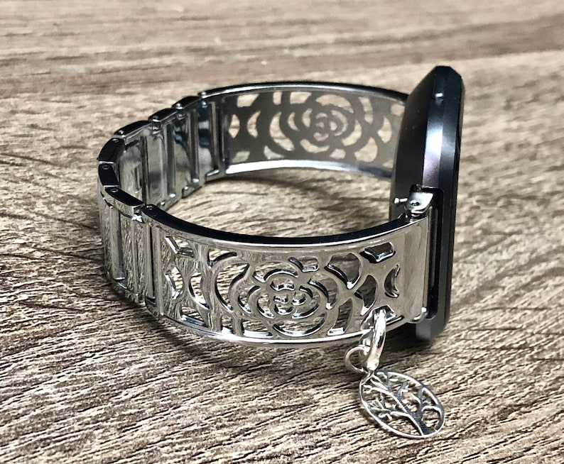 fitbit versa 2 silver