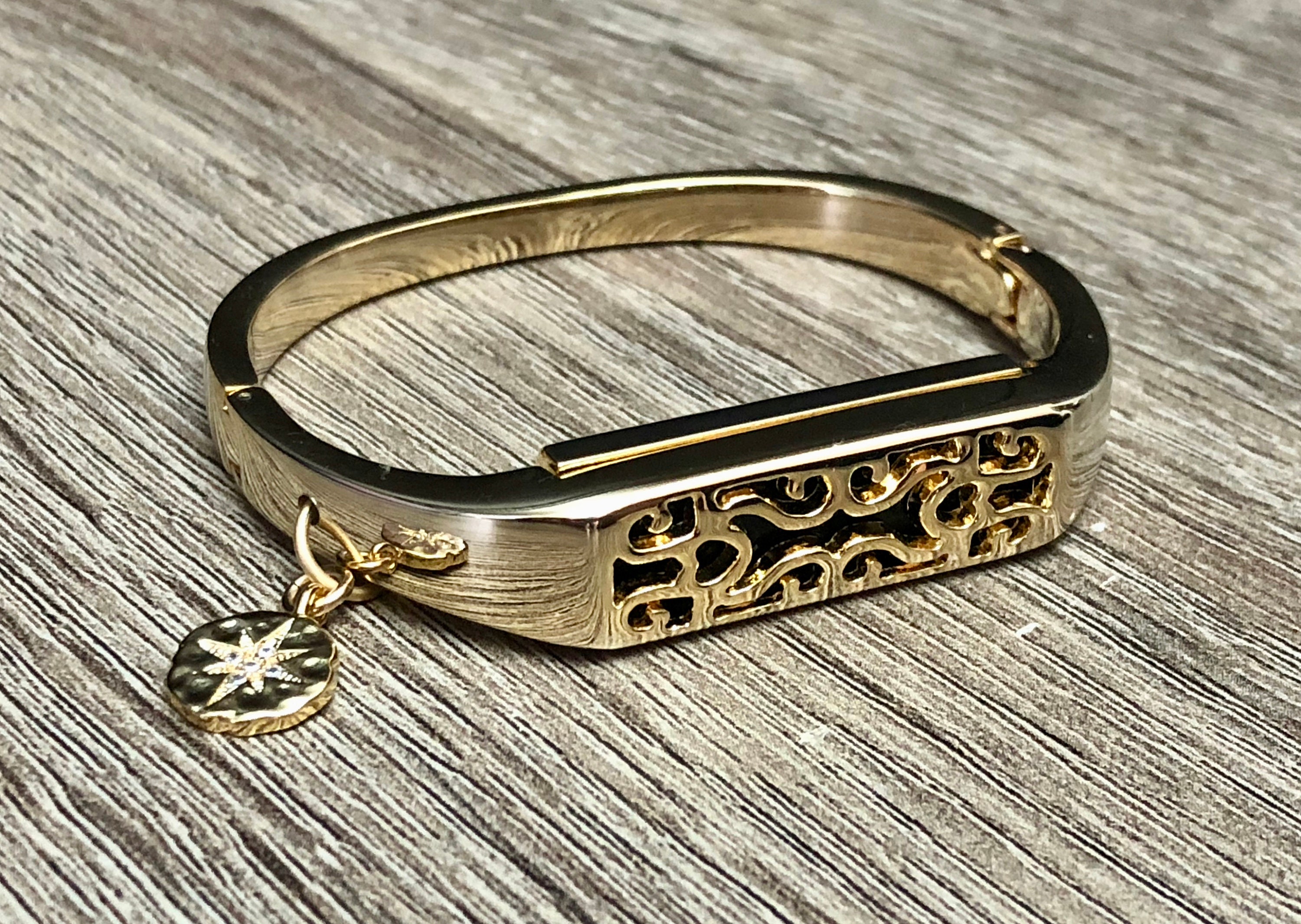 Fitbit flex 2 gold bangle Clearance