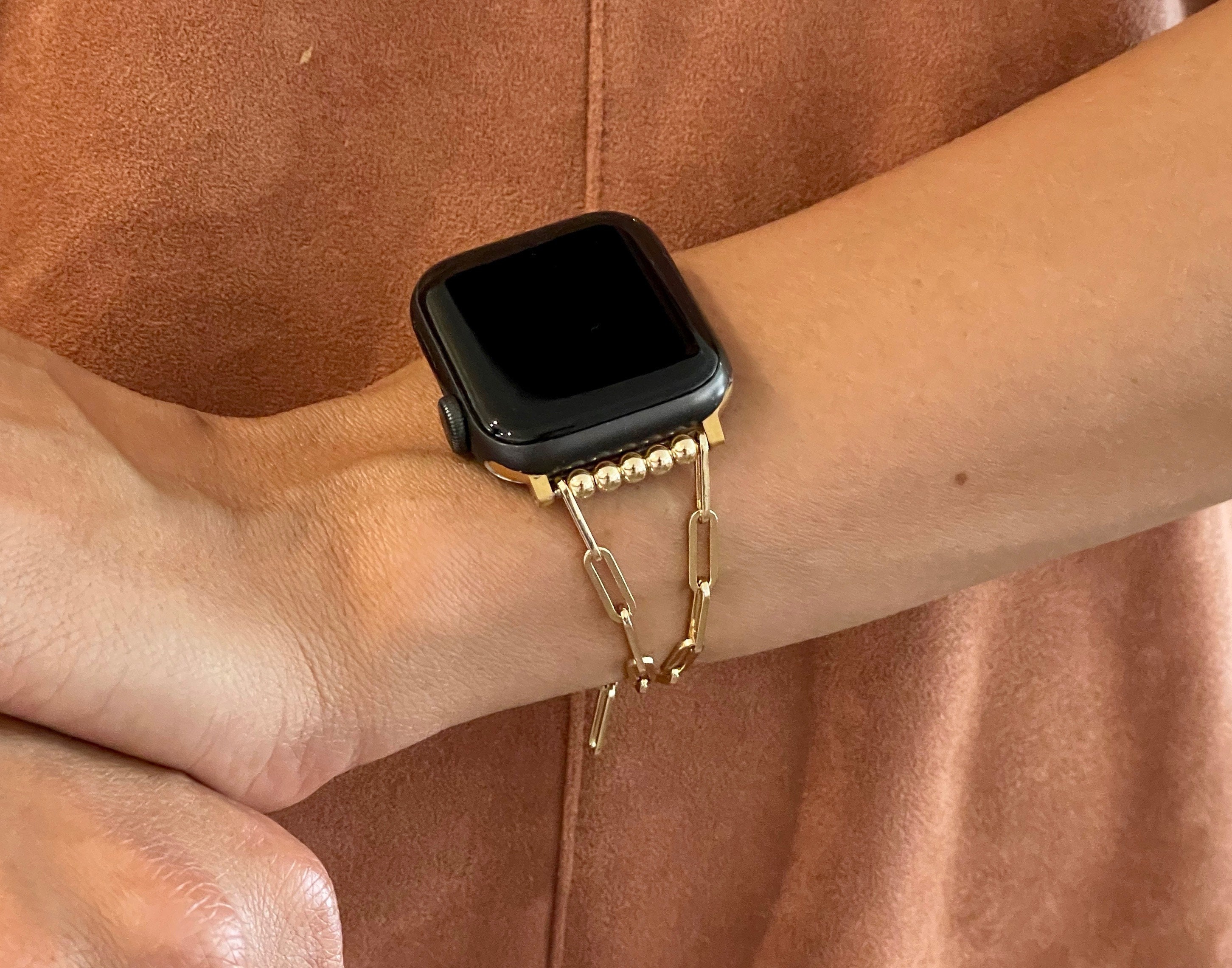 Designer Paperclip Chain Apple Watch Band Luxury Formal Wear Women Style Bracelet 14K Gold Filled iWatch Jewelry ( 38 40 41 42 44 45 mm ) Designer Paperclip Chain Apple Watch Band Luxury Formal Wear Women Style Bracelet 14K Gold Filled Iwatch Jewelry ( 38 40 41 42 44 45 Mm )