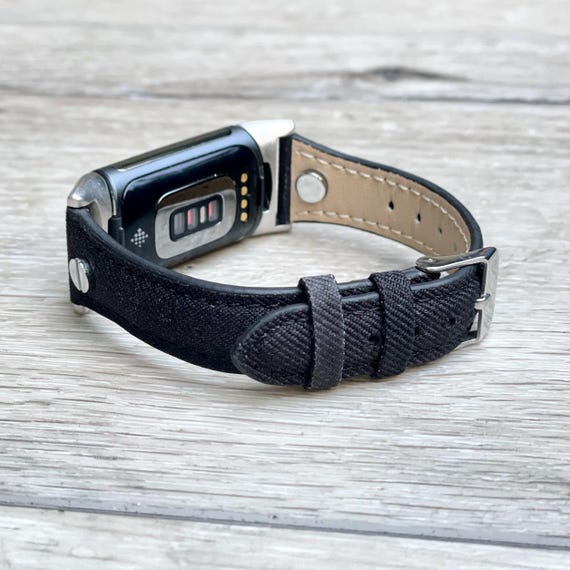 Cinturino In Vera Pelle Per Fitbit Charge 6/5 – Regolabile, Con Fibbia Acciaio, 14-20,3 Cm, Nero