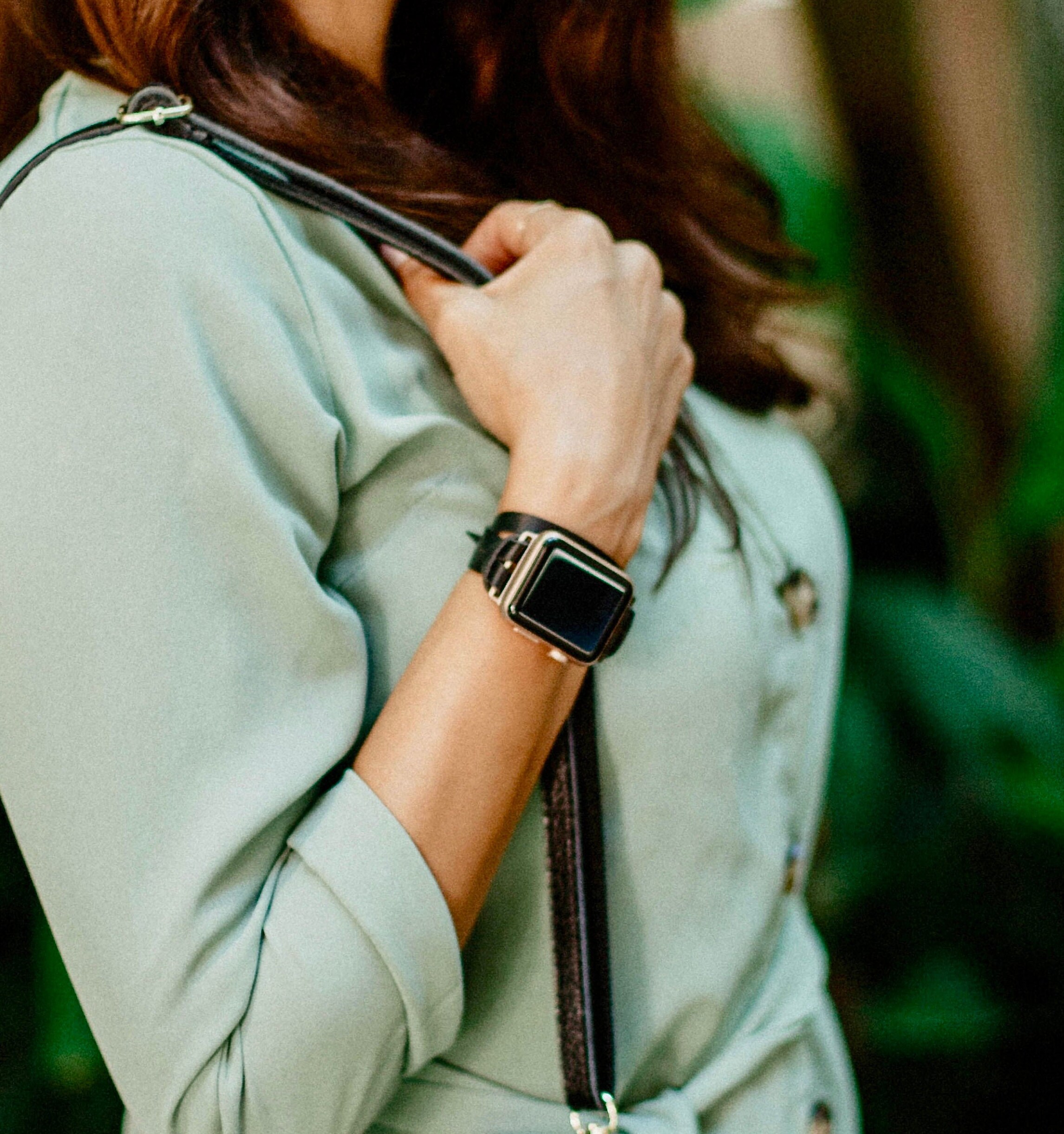 Leather Apple Watch Bracelet 38mm 40mm 41mm 42mm 44mm 45mm Rose Gold & Black iWatch Band Apple