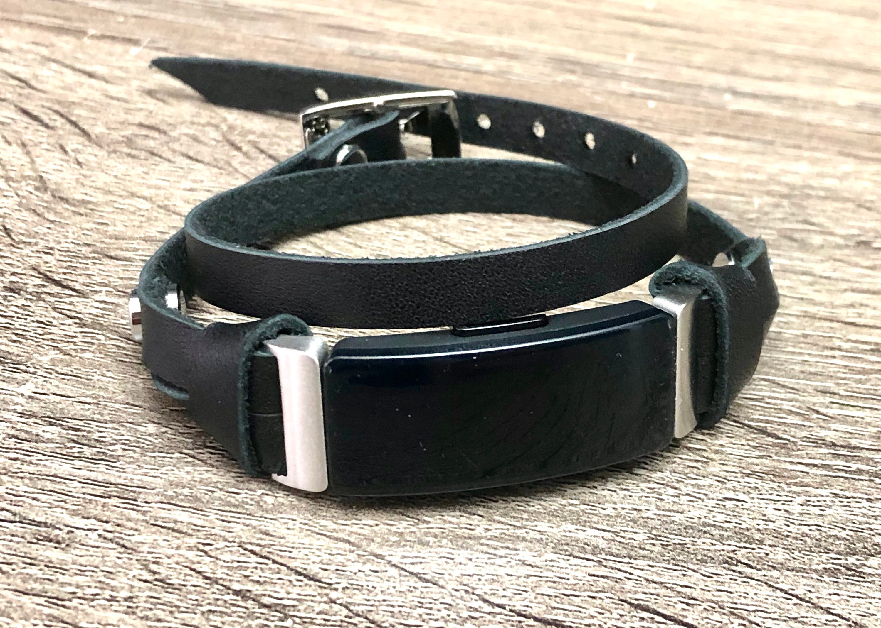 fitbit inspire 2 silver band