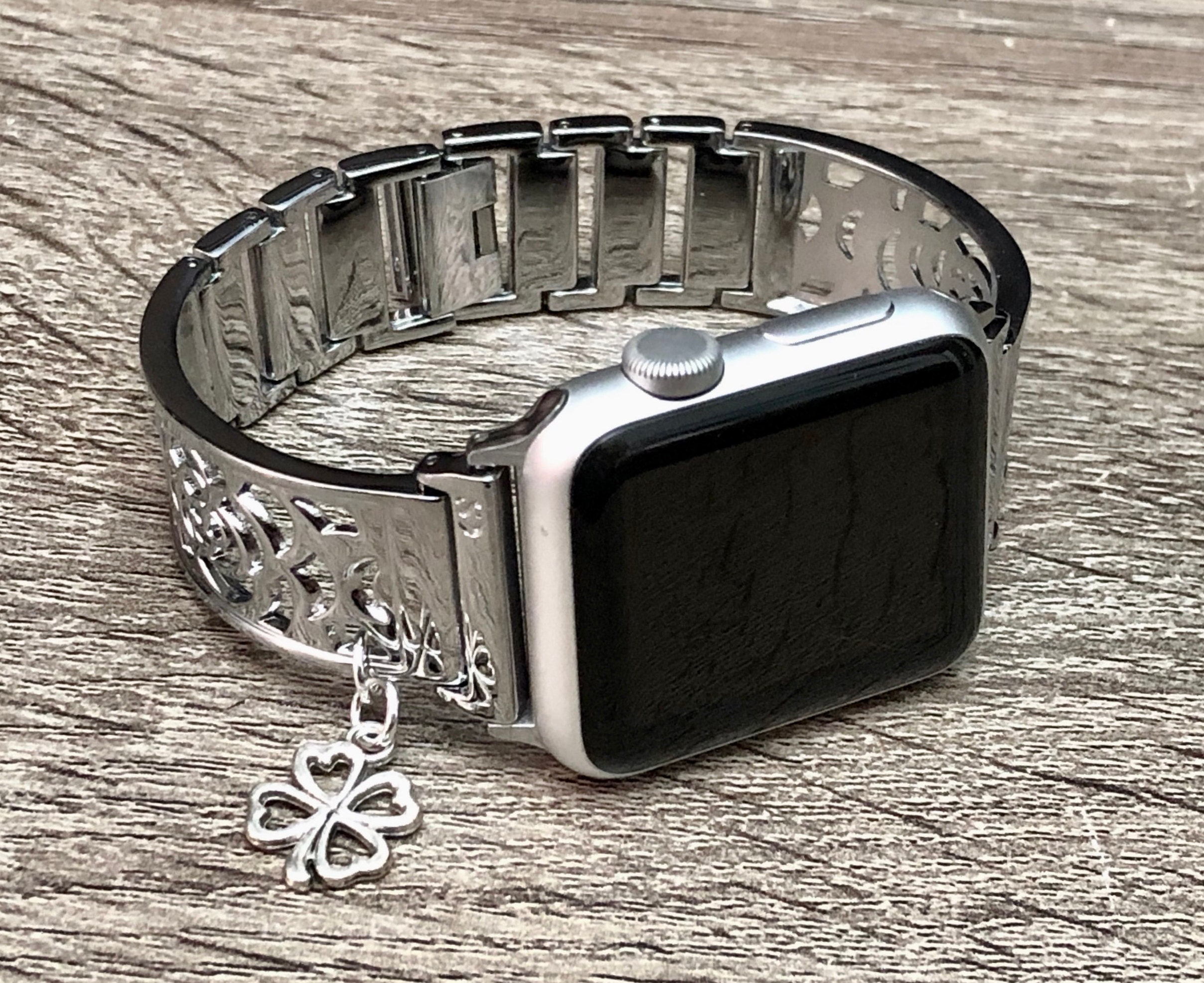 Apple Watch band with multiple straps – eWatch Straps