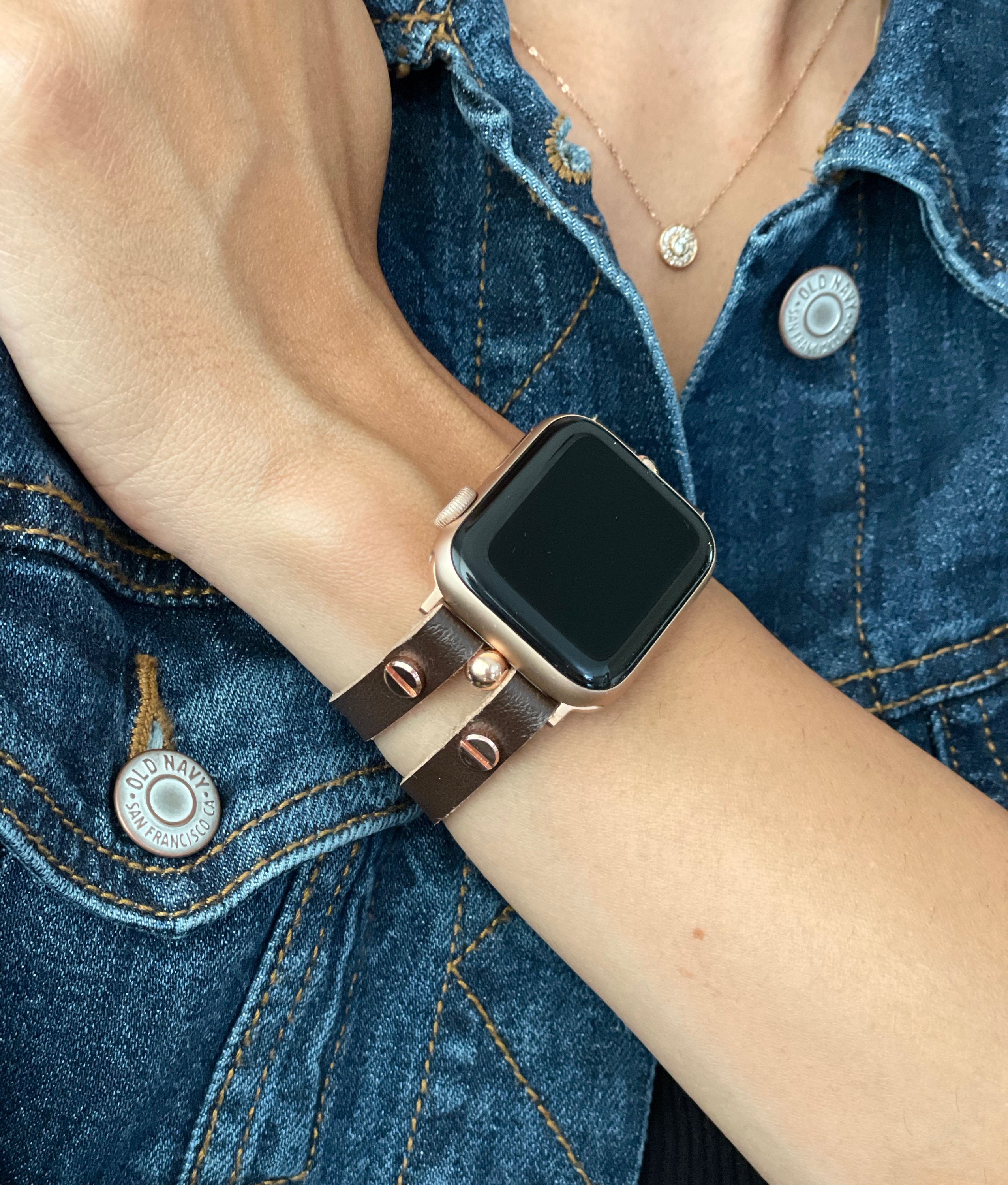 dark brown apple watch band