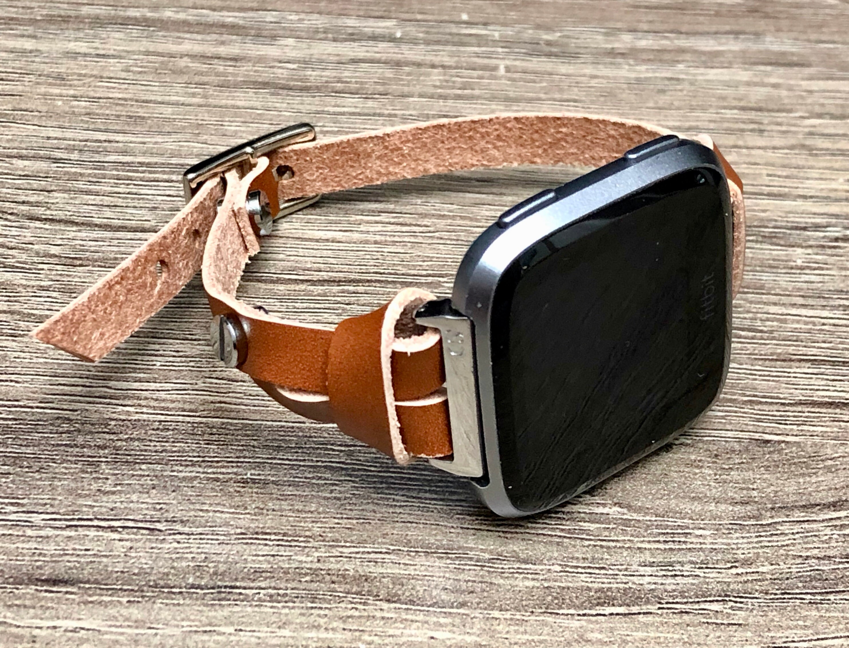 fitbit versa lite silver