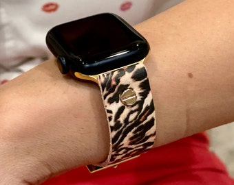 Chic Animal Print Apple Watch Band with Gold Buckle - Trendy Leopard Pattern Strap for Series 1-9/SE - Bold Fashion Accessory - Gift for Her