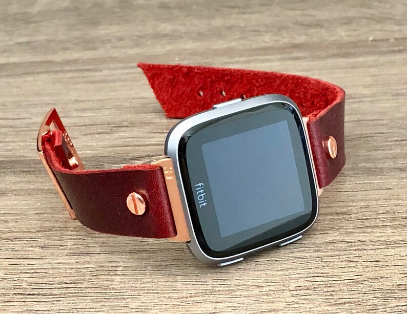 fitbit versa red and rose gold