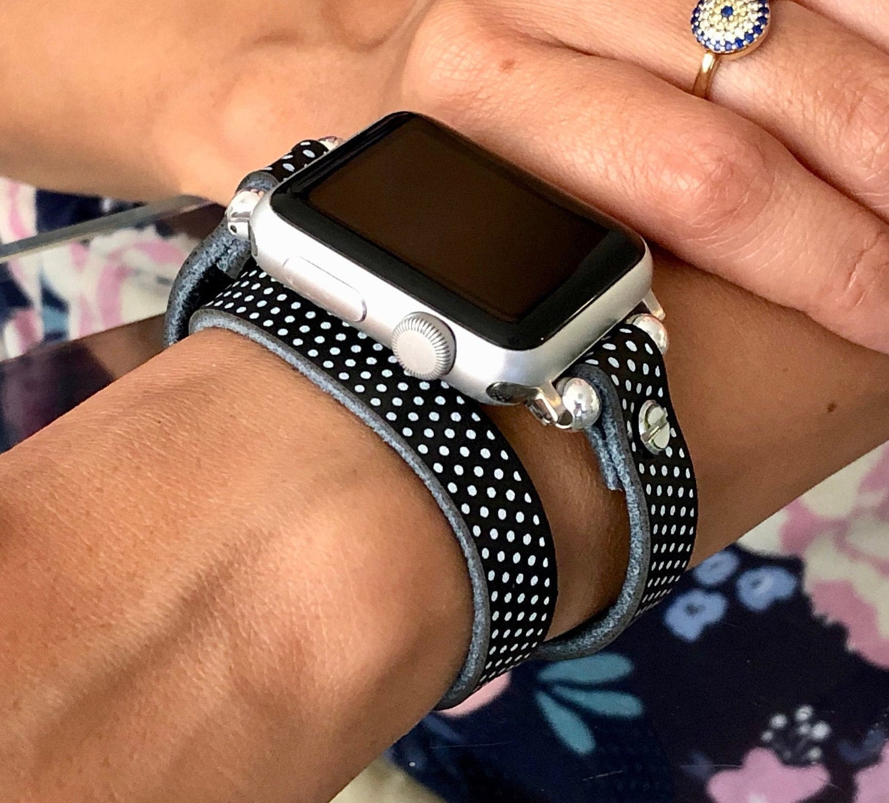 Buy Louis Vuitton Apple Watch Band 45mm Online In India -  India