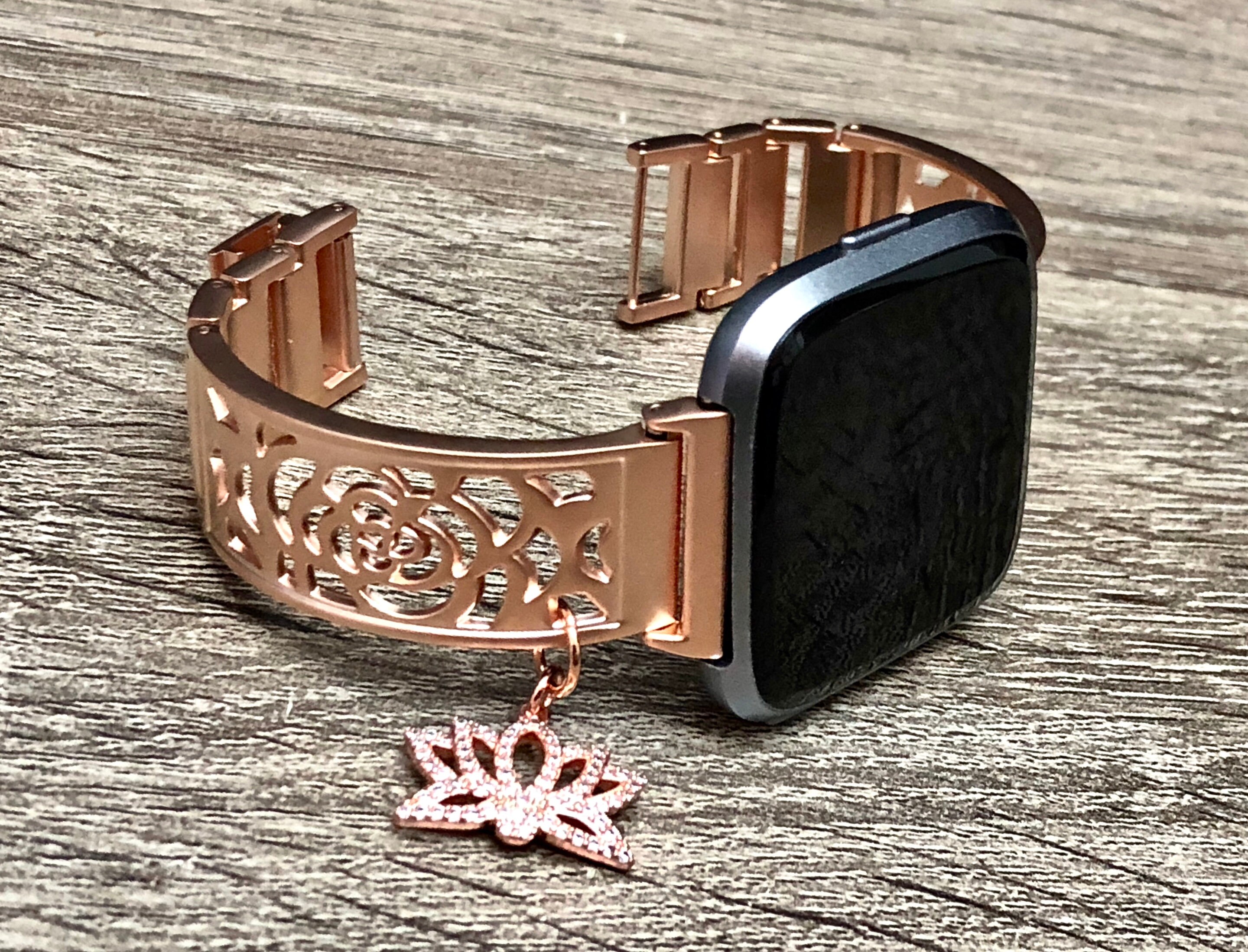 milanese loop 44mm black