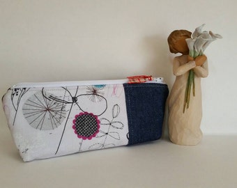 Denim Pencil case,brush pouch, knitting notions bag,Makeup bag, long zipper pouch, Cosmetic purse.