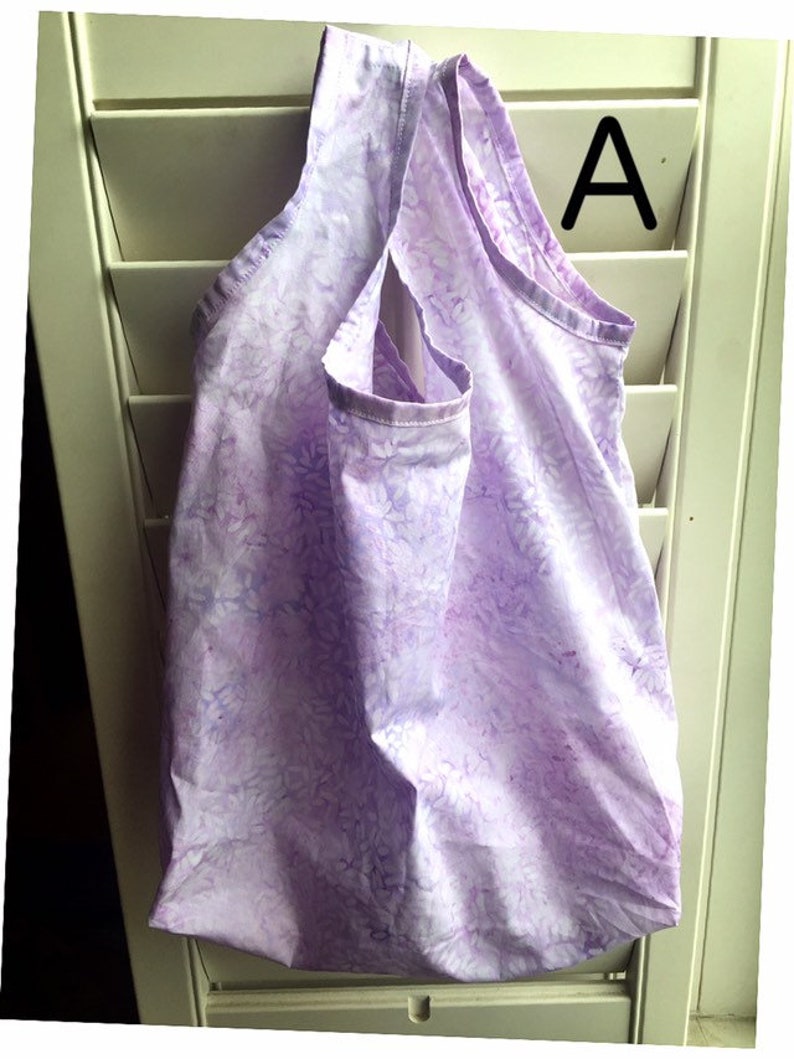 Eco bag,Foldable grocery bag,Eco friendly market bag,Reusable market bag,folding bag.Batik fabric.