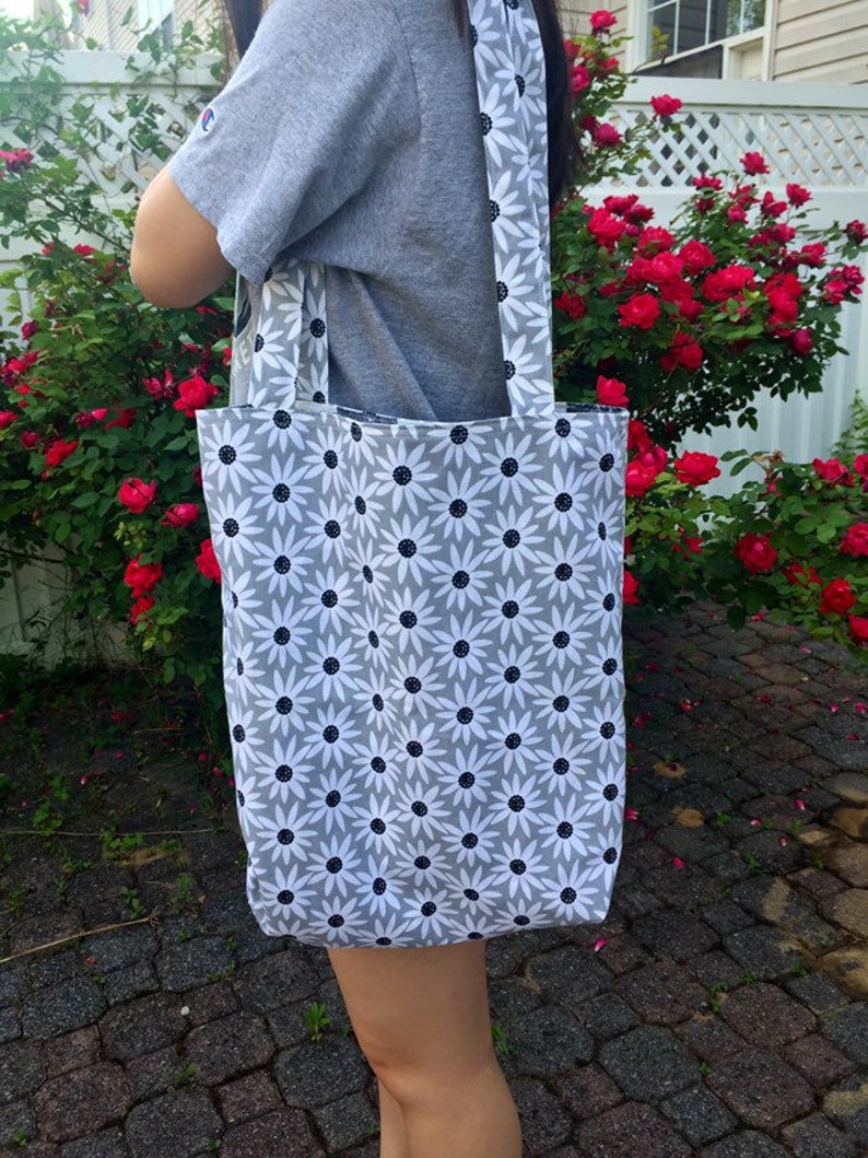 Reversible women/'s shoulder bag. Summer bag Eco bag Canvas tote bag
