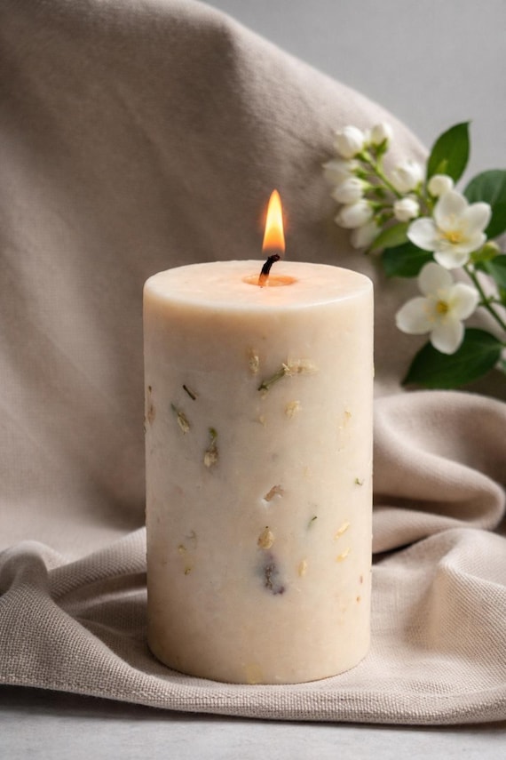 Vegan Soy Wax Candle with Jasmine Petals | Natural Home Decor, Relaxation Aid