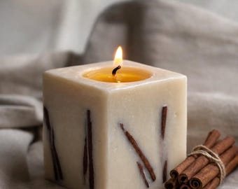 Botanical Soy Wax Candle with Cinnamon | Eco Friendly Winter Decor
