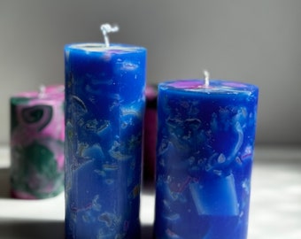 Handgemaakte terrazzo blauwe eigenzinnige pijlerkaarsen, housewarming cadeau, lang brandende kaarsen, cadeau voor vriend, blauw interieur.