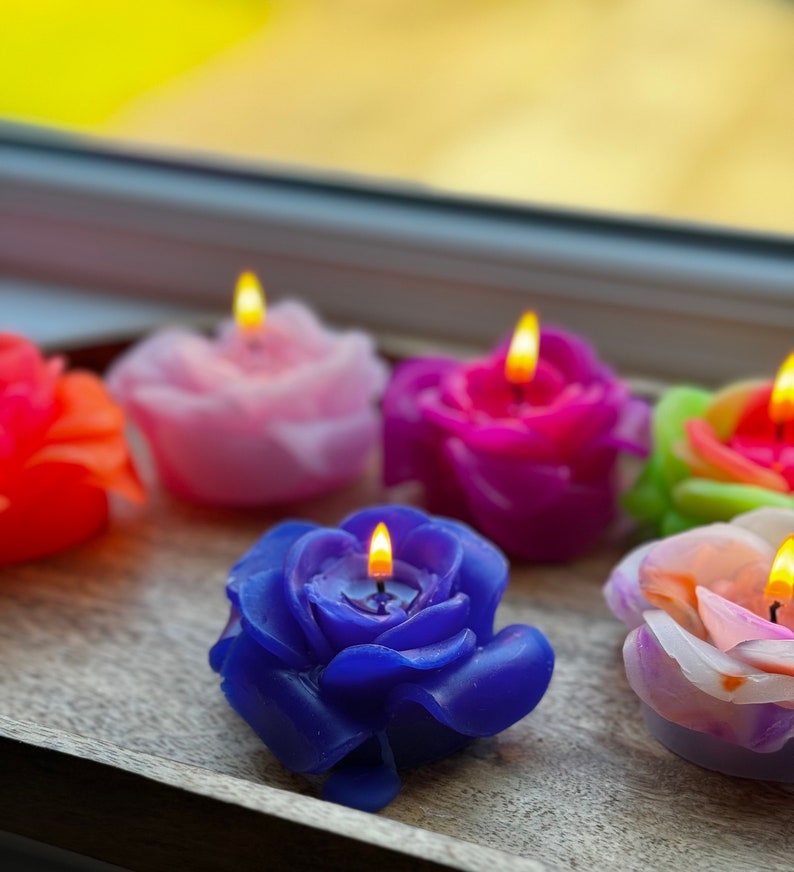 Blumenkerze, Rosenförmige Kerze, Party Dekorative Kerze, Geschenk für neues Zuhause, Geburtstagsgeschenk für sie, Danke, Geschenk, Indigo Kerze, dunkelblau. Bild 1