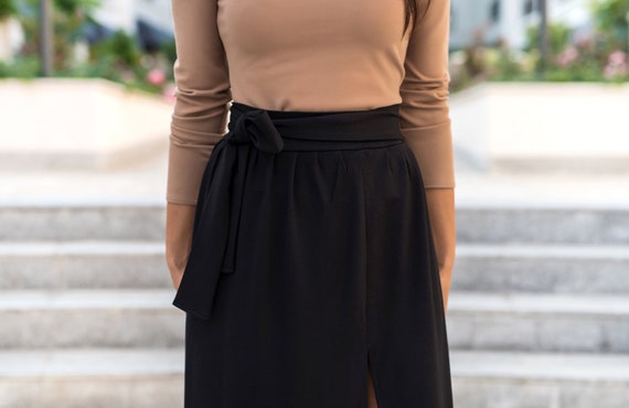 Belt wali top long skirt