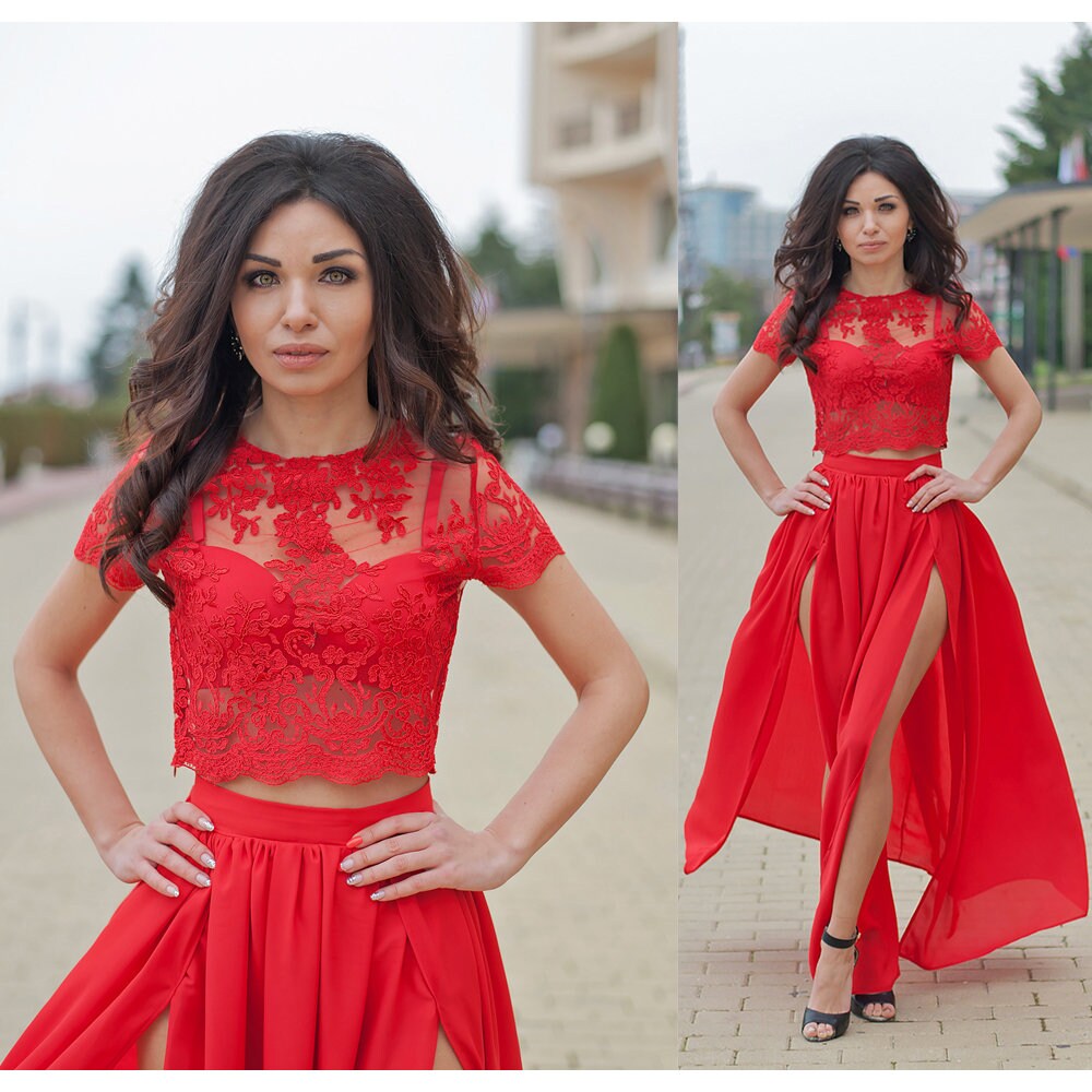 Red Lace Crop Top / Short Sleeve Top 