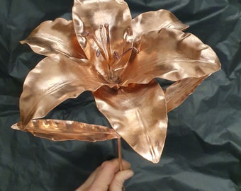 Copper star gazer lily, oriental lily, girlfriend gift, wife present, 7th 9th wedding anniversary, metal, copper
