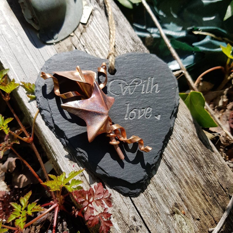 Small copper calla lily and ivy slate hanging heart personalisation can be added for free metal flower, hanging decor, metal lily image 4