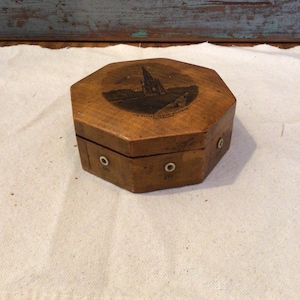Antique Mauchline Ware Sewing Thread Spool Box
