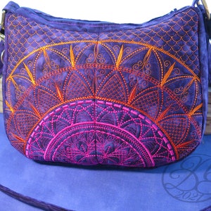 BoHoBo Bag -  In The Hoop Digital Embroidery Design Pattern + Tutorial - DIY - Instant download