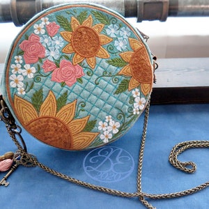 Bordado digital: Monedero redondo con cremallera de girasoles - Paquete de diseños de archivos de bordado DIY In The Hoop + Tutorial - Descarga instantánea