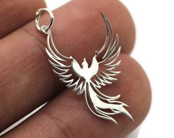 Collana con ciondolo a forma di pinguino del sud | FindTheDeal