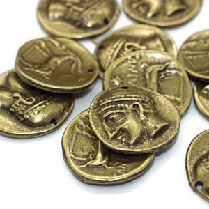 Hittite Empire Replica Coin Pendant, Antique Bronze Coins, 25 mm Bronze Pendant, double side charms, Hittite Pendants, Ancient coins, HTCP