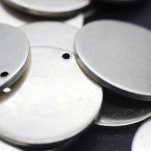 1.4x22mm Matt Silver Disc, 22 mm disc, blank disc, round disc, stamped disc, round tag, silver disc, thick stamping, Flat Charm, MSDT