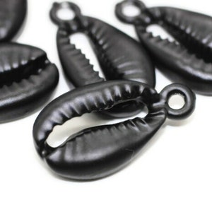 Black Oyster charm, DIY jewelry making, Pendant for necklace DIY jewelry supply, Mens jewelry supply set, Best selling items, SHLK