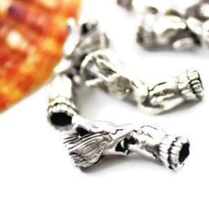 Testa di lupo placcata in argento e fermagli artiglio per corda rotonda in pelle da 4 mm, chiusura all'estremità in argento, perline lupo, ciondoli per bracciale, connettore bracciale, WLBC