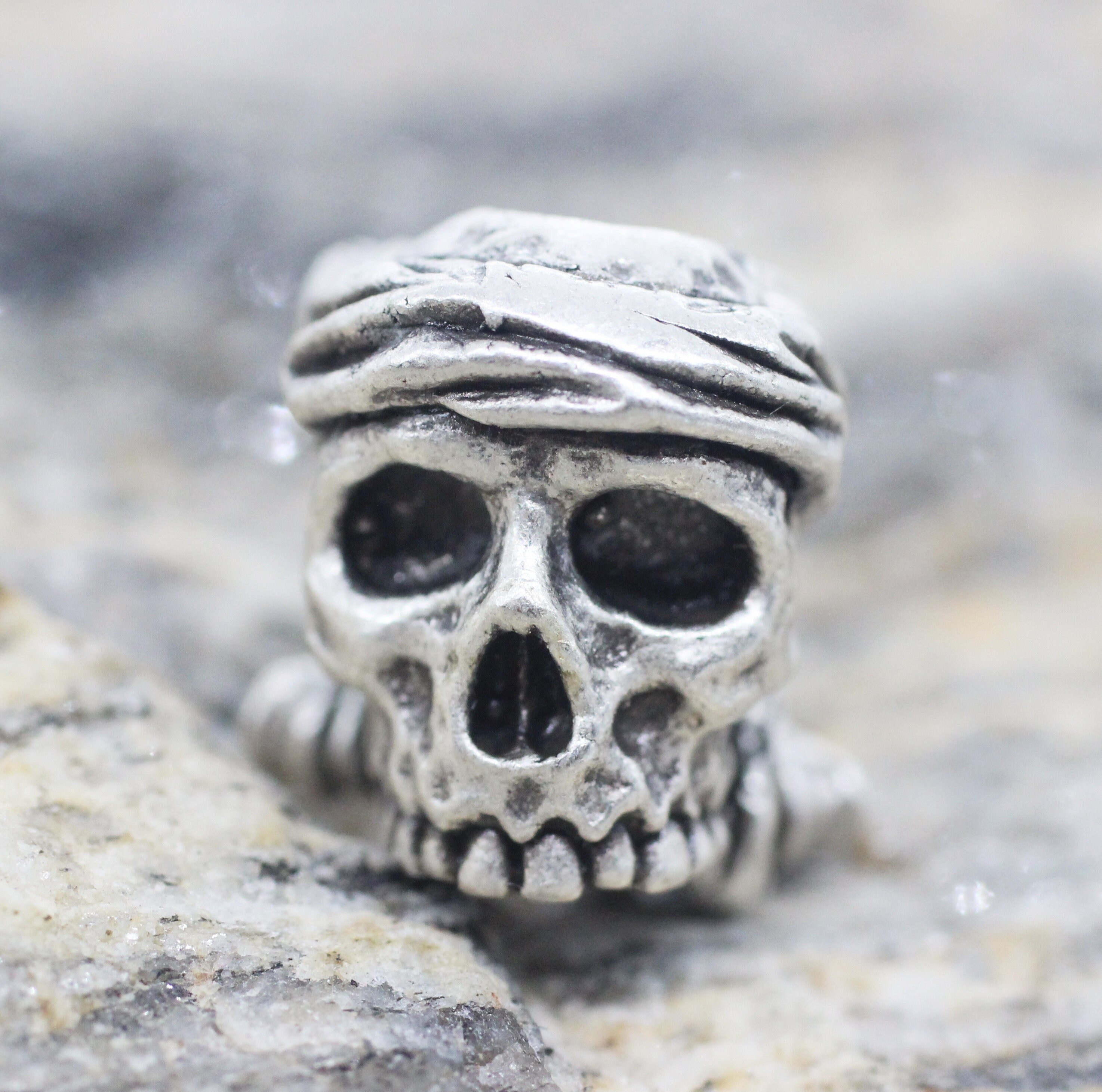Vær venlig Kan Vedhæft til Matt Silver Caribbean Pirate Skull Beads Paracord Beads - Etsy