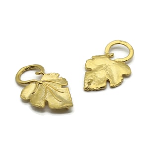 24 K Gold Plated Hammered Leaf Pendant, Necklace Jewelry, Gold Plated Maple Charm 21 x 36mm, Leaves pendant, Earring Necklace pendant charm